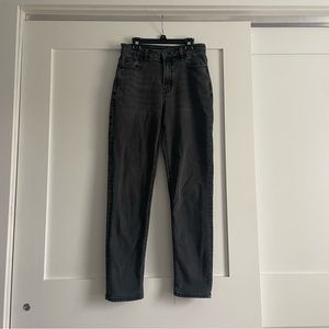 American eagle mom jeans size 2
